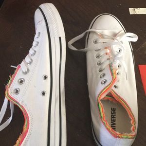 Multi colored converses ‼️